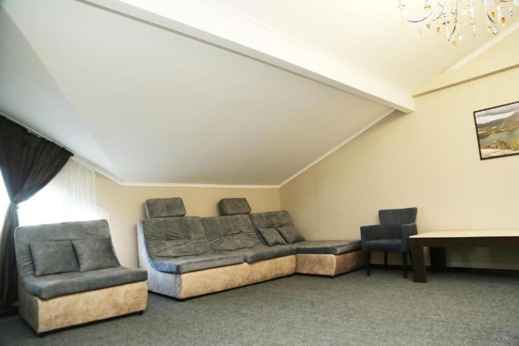 Hotel Korkem Tau Akmola Esterno foto